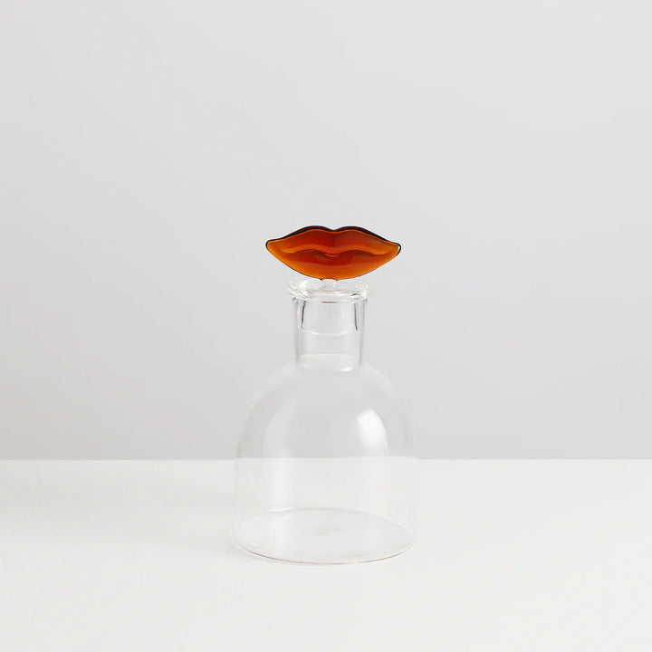MAISON BALZAC Bisous Decanter, Clear/Opaque Red