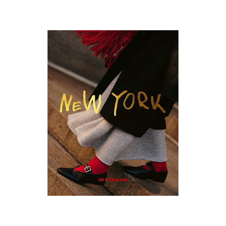 New York. In Fashion Coffee Table Book