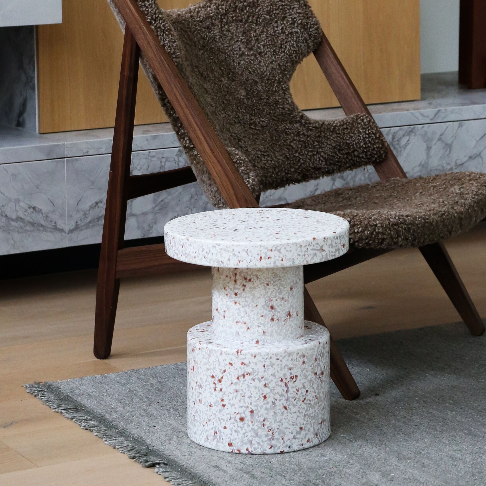 【正規品】OFF-WHITE Abstract Birdsパターン Stool NORMANN COPENHAGEN Bit Stool / Side Table, White