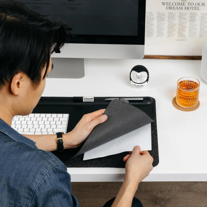 ORBITKEY Desk Mat Slim, Black