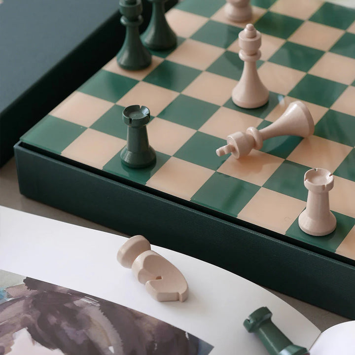 PRINTWORKS Classic Board Games Chess, Green