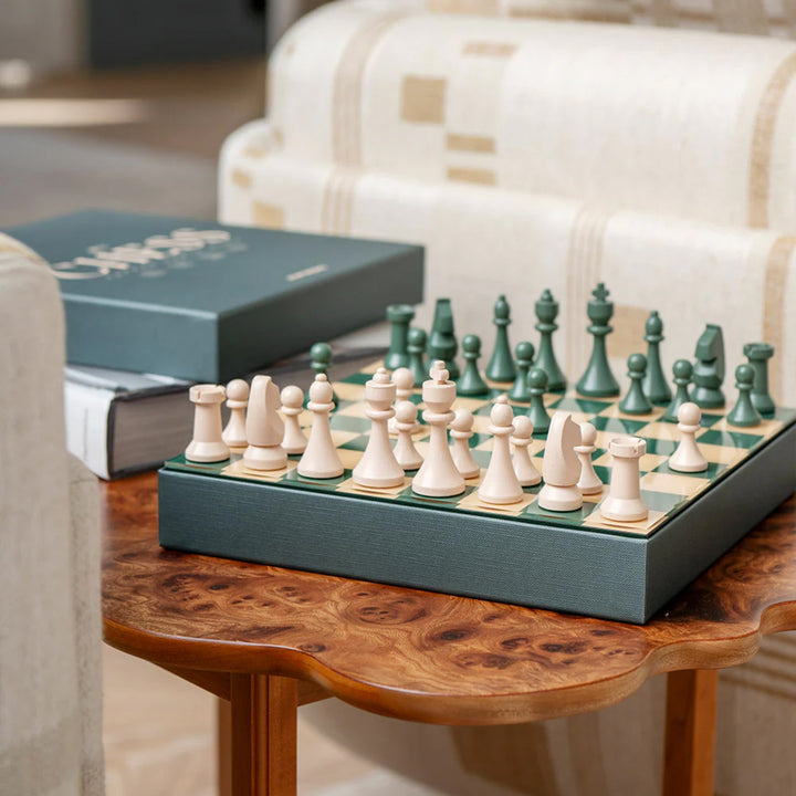 PRINTWORKS Classic Board Games Chess, Green