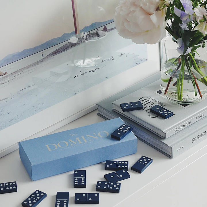 PRINTWORKS Classic Board Games 'Dominos'