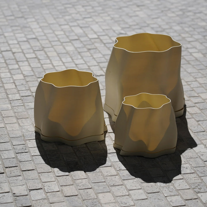 SPECIAL STUDIO Lulu Planter, Large D22xH27cm, Eggshell Matte