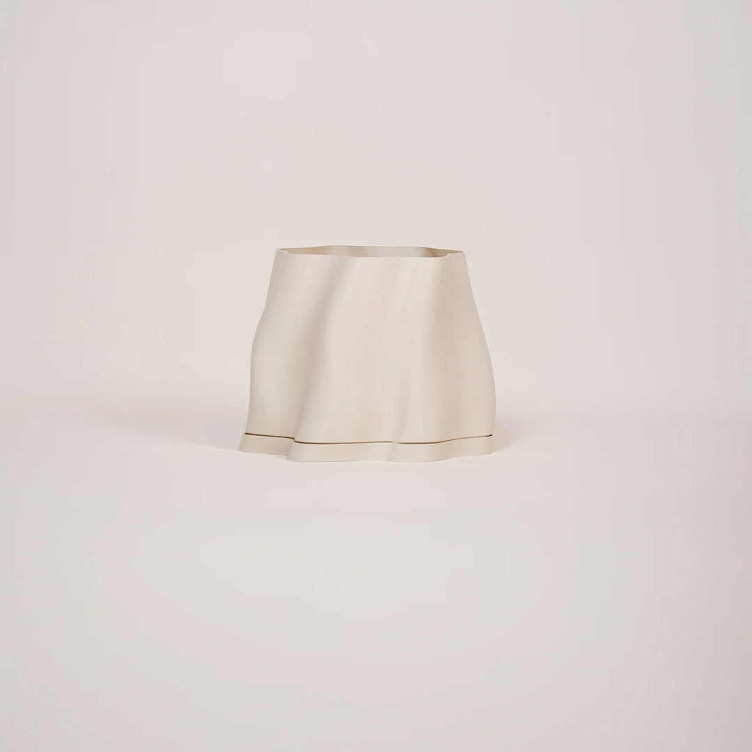 SPECIAL STUDIO Lulu Planter, Medium, D18xH19cm, Eggshell Matte