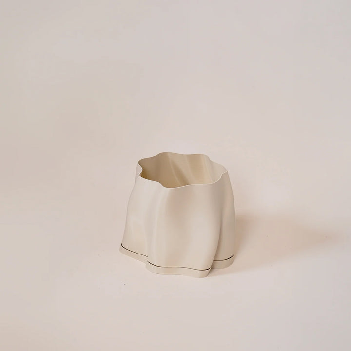 SPECIAL STUDIO Lulu Planter, Medium, D18xH19cm, Eggshell Matte
