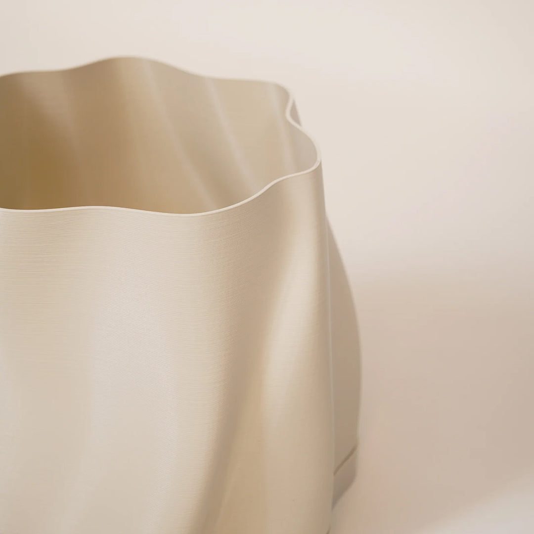 SPECIAL STUDIO Lulu Planter, Medium, D18xH19cm, Eggshell Matte