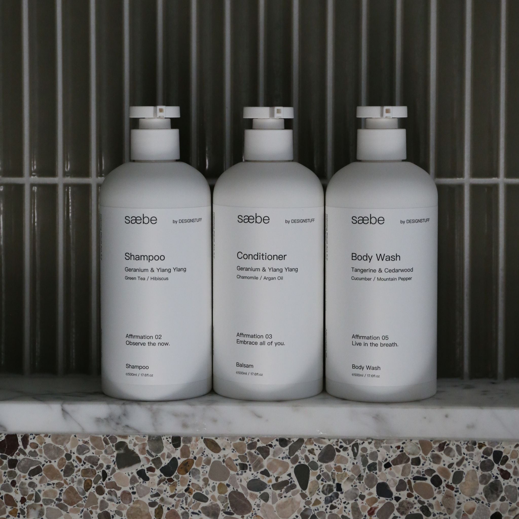 ディシラ　body wash レザー＆シダーウッド BODY WASH・HAND WASH / OLIVIA