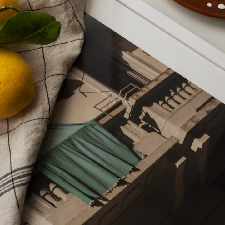 THE POSTER CLUB Hang Out, Christina Kayser O., 30x40cm