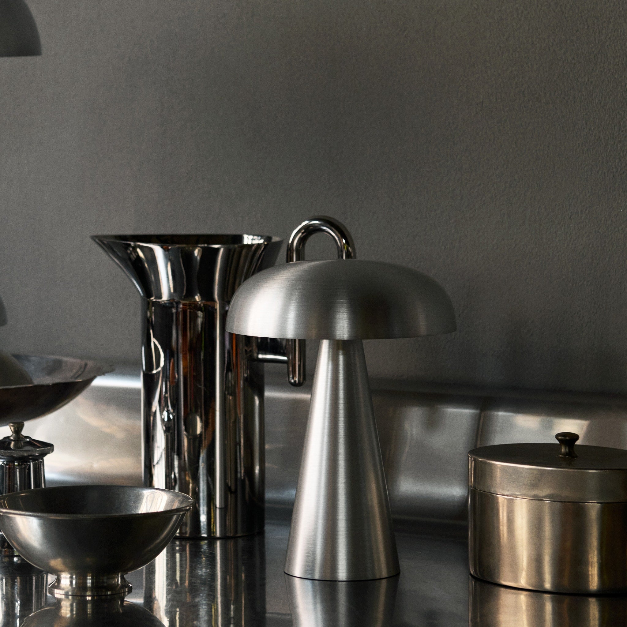 &TRADITION Como Portable Lamp, Aluminium