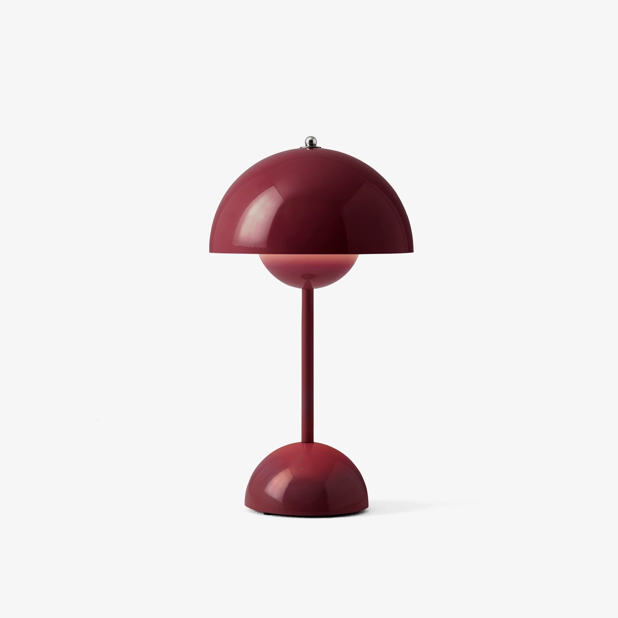 &TRADITION Flowerpot Portable Lamp VP9, Dark Plum