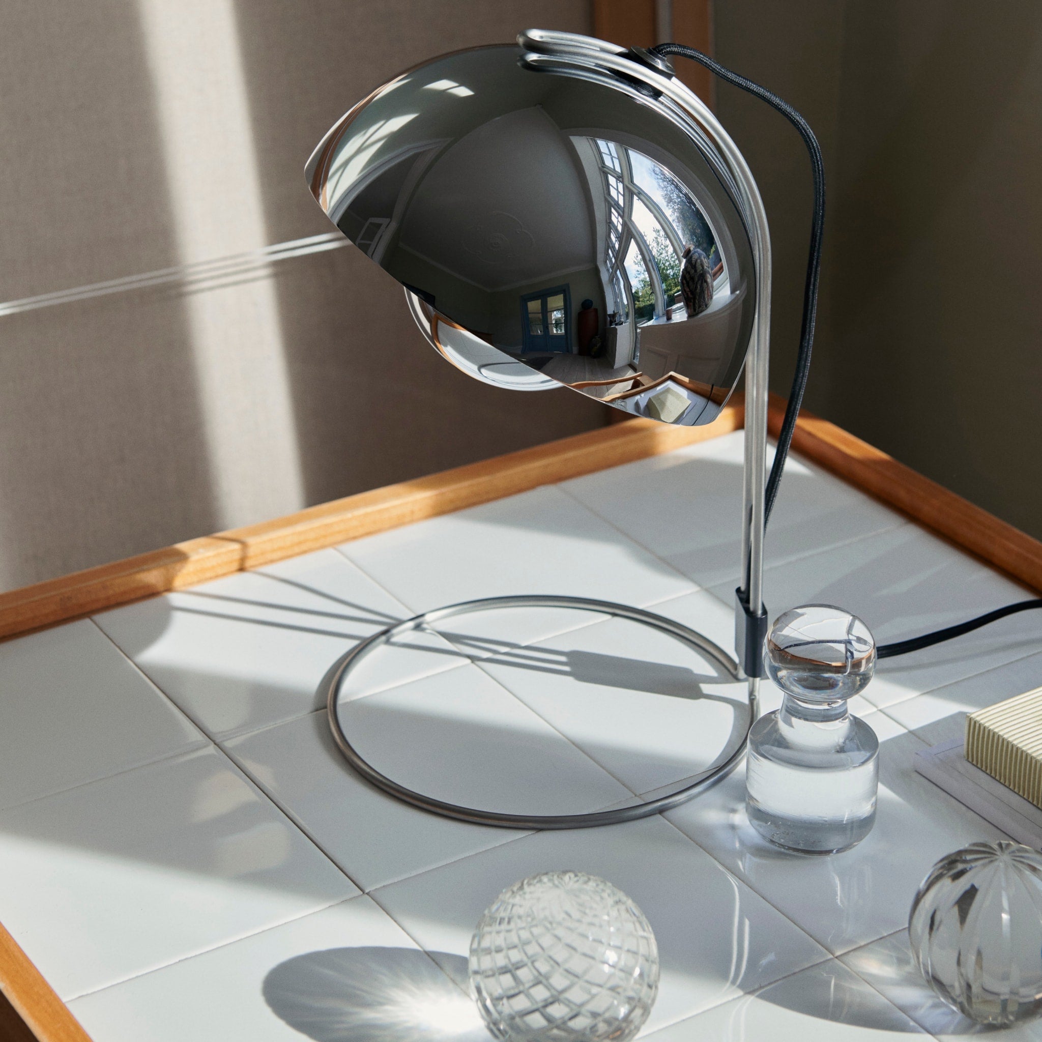 &TRADITION Flowerpot Table Lamp VP4, Chrome-plated