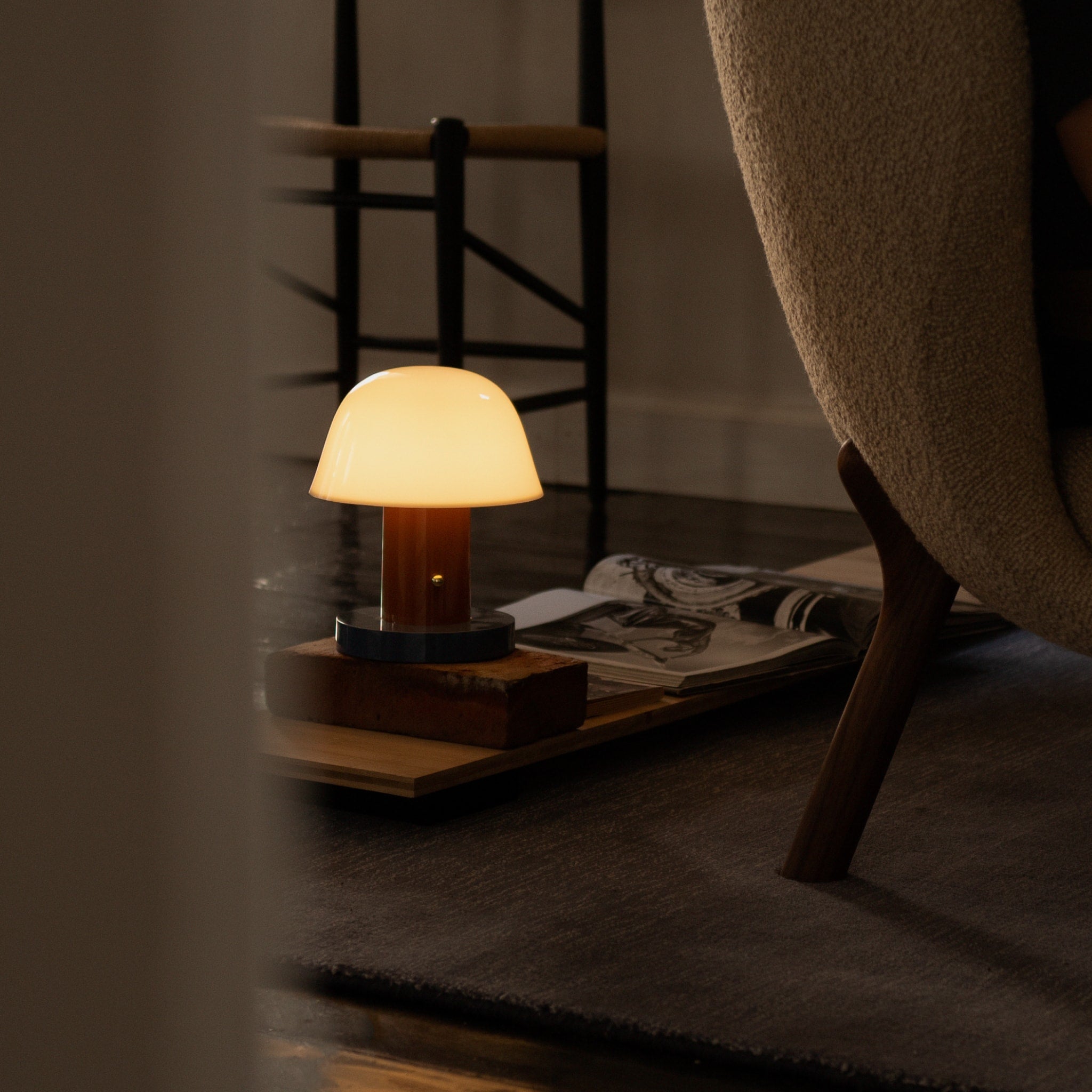 &TRADITION Setago Portable Lamp, Maroon & Grape