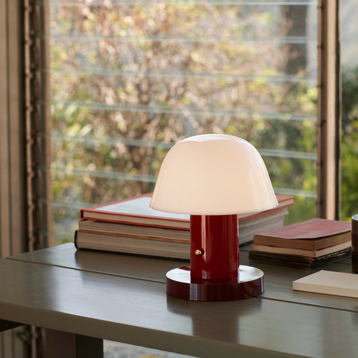 &TRADITION Setago Portable Lamp, Maroon & Grape
