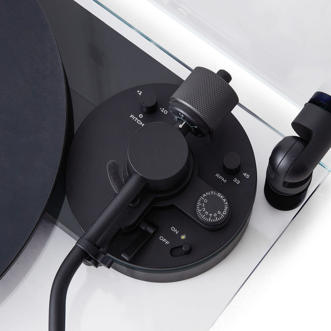 PRE-ORDER │ TRANSPARENT Turntable, Black