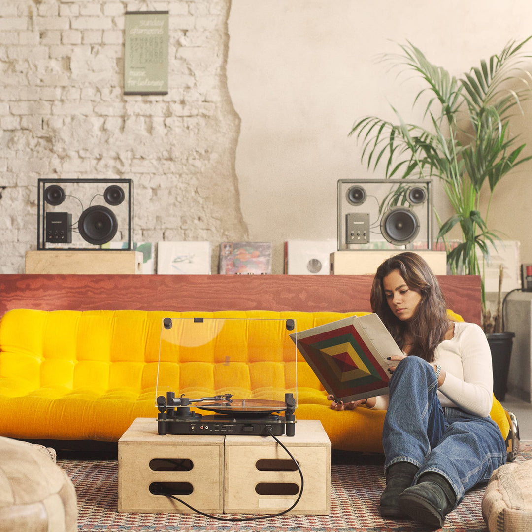 PRE-ORDER │ TRANSPARENT Turntable, White