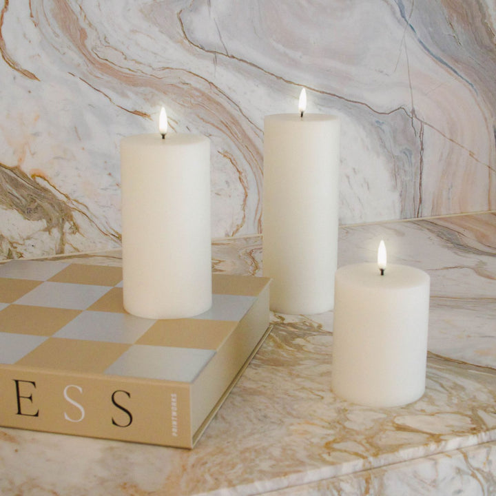 UYUNI LIGHTING Flameless Pillar Candles in a cluster of 3 candles