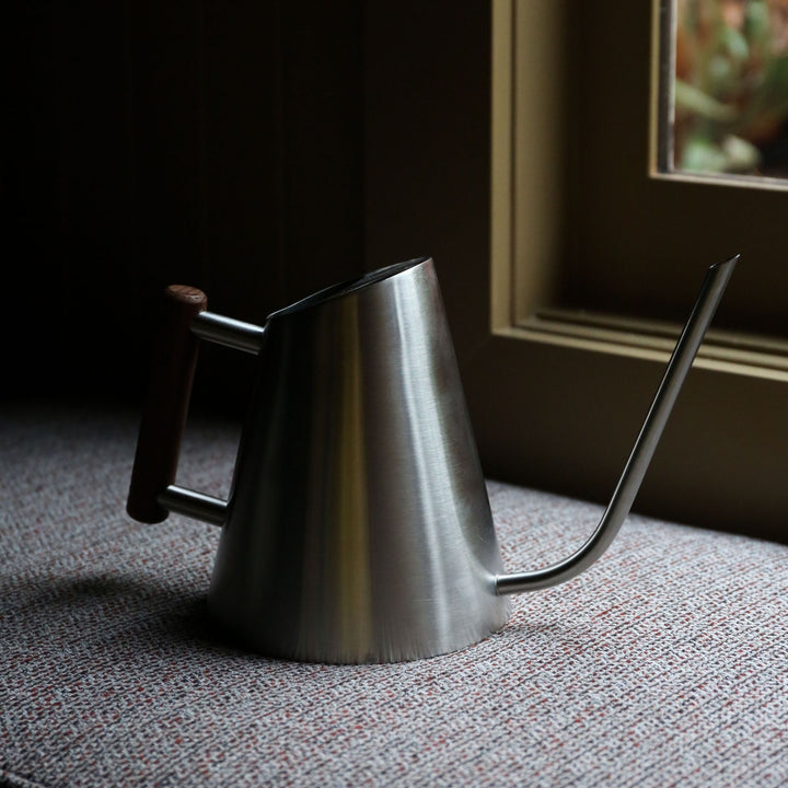 DESIGNSTUFF Watering Can 1.3L, Stainless Steel/Stained Wood Handle