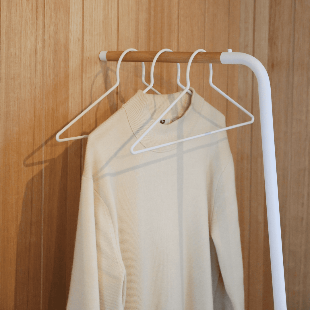 YAMAZAKI Tower Leaning Coat Hanger Rack, White