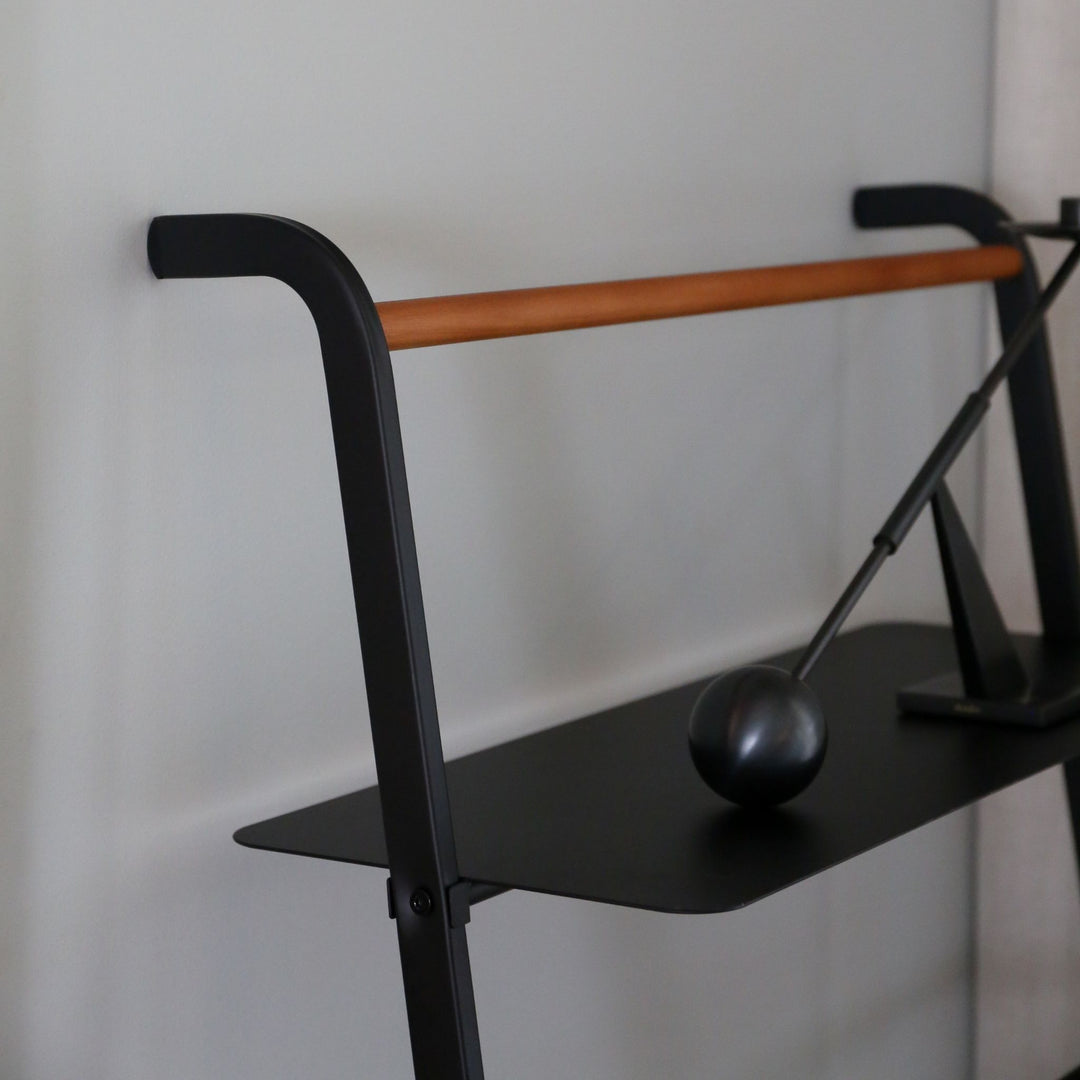 YAMAZAKI Tower Leaning Ladder with Adjustable Shelf, Black