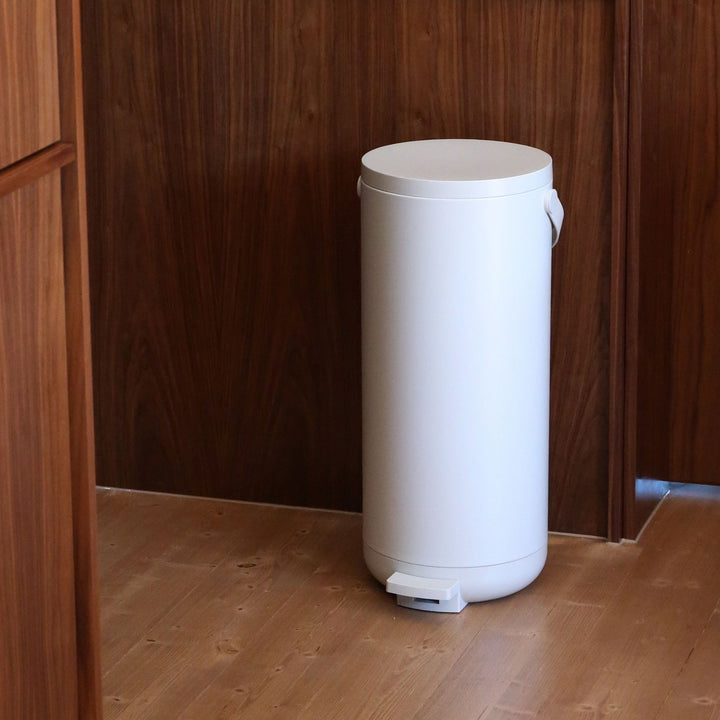 ZONE DENMARK Circular Pedal Bin 35L/H65cm, Warm Grey
