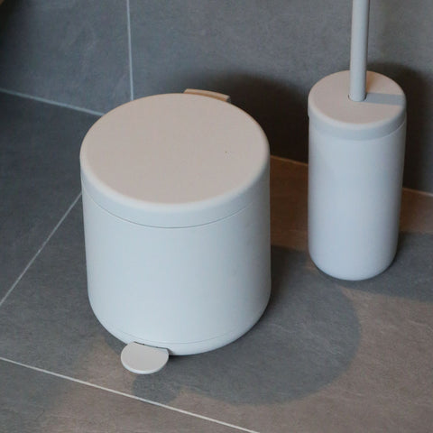 ZONE DENMARK Ume Pedal Bin Soft Touch 4L, Soft Grey