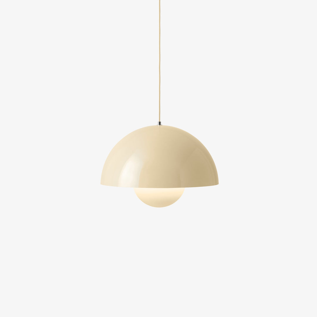 PRE-ORDER │ &TRADITION Flowerpot Pendant VP2, D50cm, Ivory