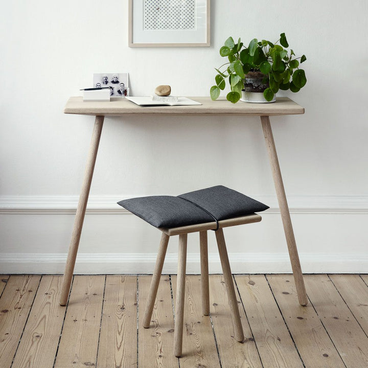SKAGERAK Georg Stool, Oak/Dark Grey-0