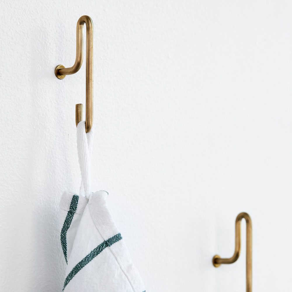 MOEBE Wall Hook Matt Gold, Small (Set of 2)