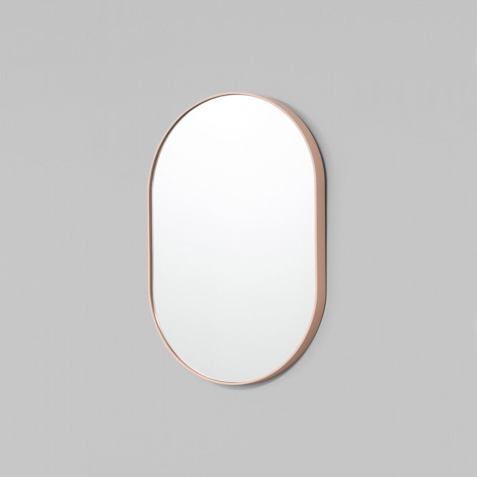MIDDLE OF NOWHERE Bjorn Oval Mirror Powder Small