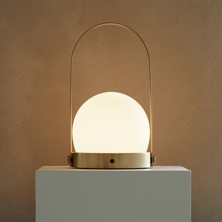 MENU Carrie Lamp Brushed Brass (Portable + Rechargeable)