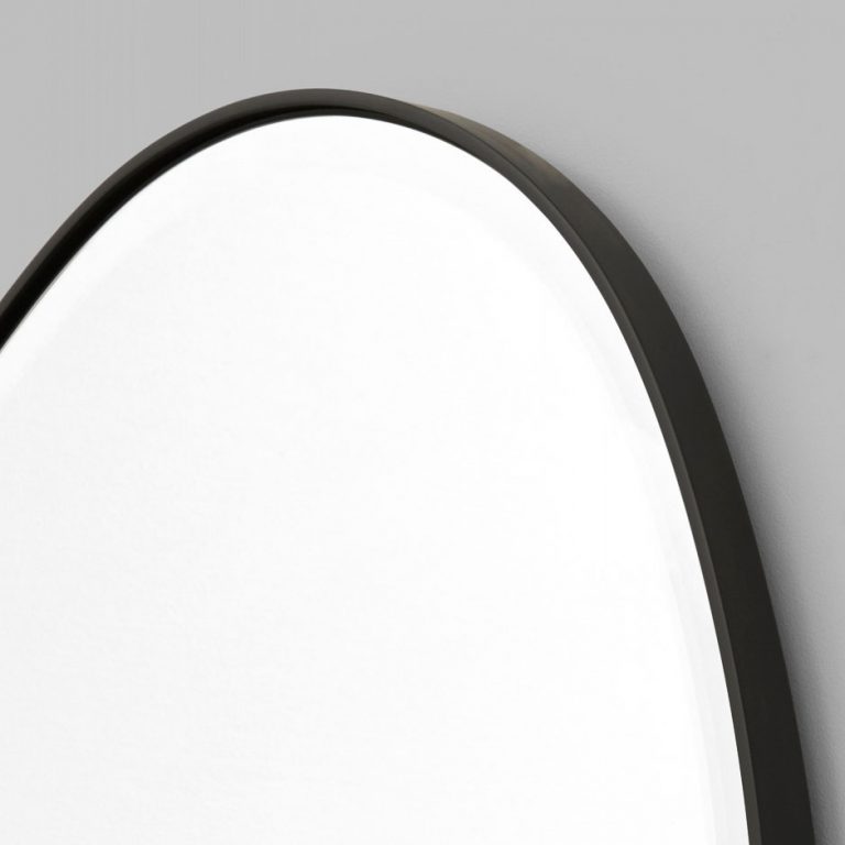 MIDDLE OF NOWHERE Pebble Mirror, Black - 55x70cm